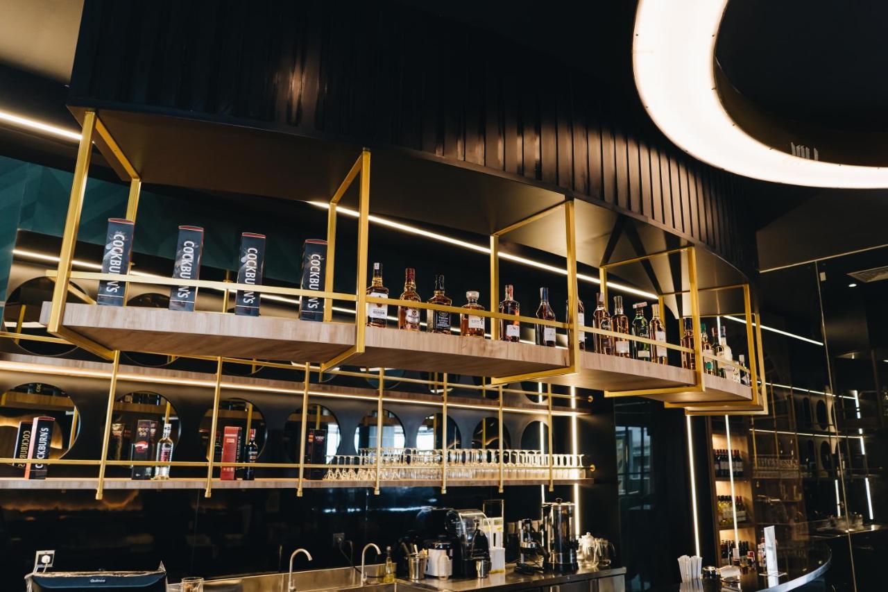 Hotel Grand Premier 4*
